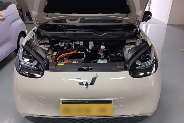 Used Wuling Bingo 2024 333 km Enjoyment Version Engine Bay
