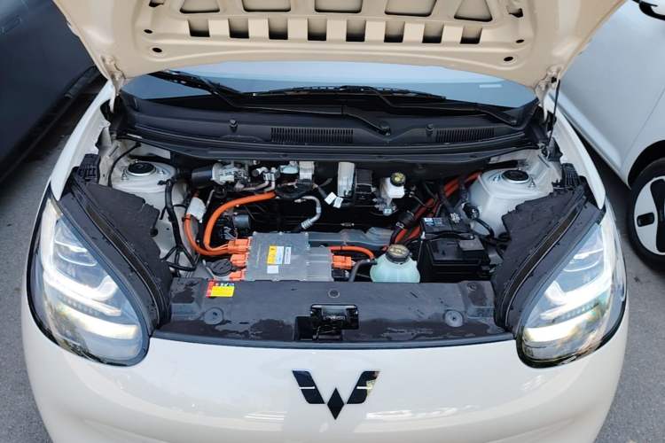 Used Wuling Bingo 2024 333 km Enjoyment Version Engine Bay