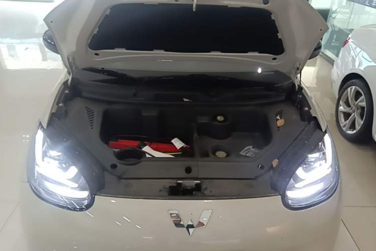 Used Wuling Bingo 2024 333 km Enjoyment Version Engine Bay