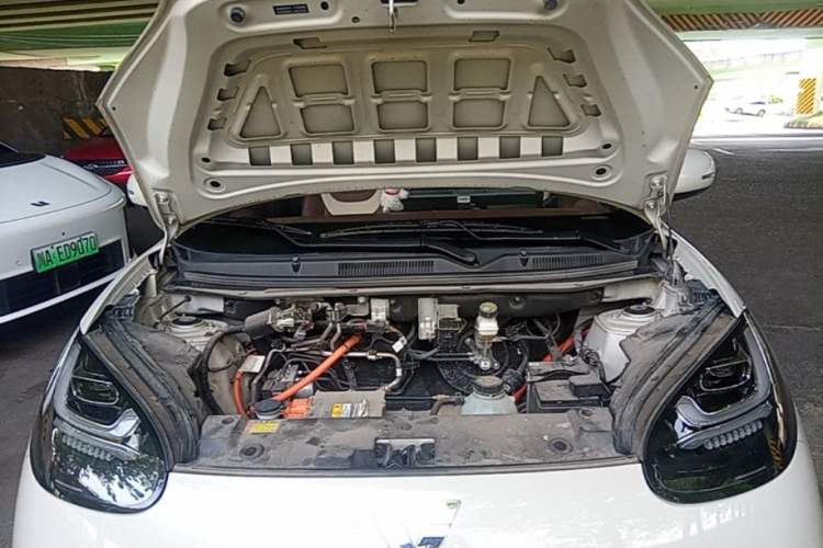 Used Wuling Bingo 2024 333 km Enjoyment Version Engine Bay