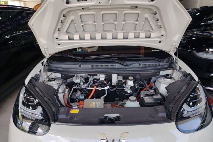 Used Wuling Bingo 2024 333 km Lingxi Connected Version Engine Bay