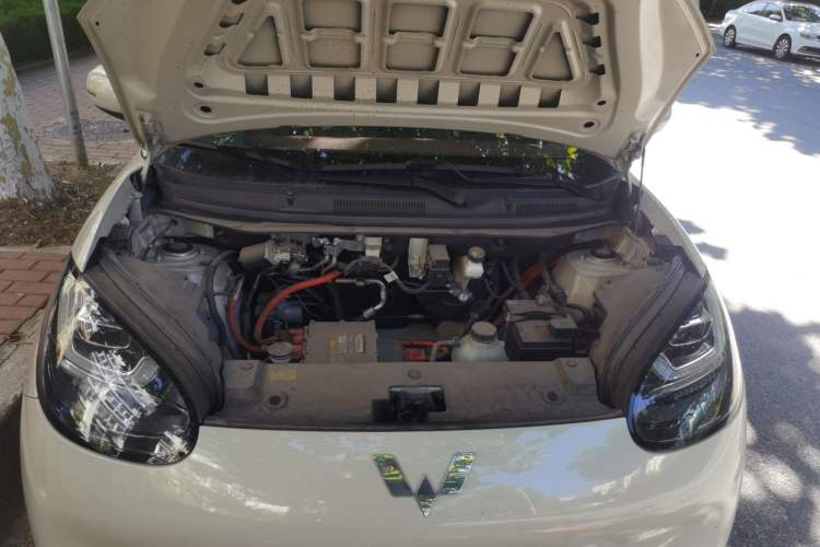 Used Wuling Bingo 2024 333 km Enjoyment Version Engine Bay