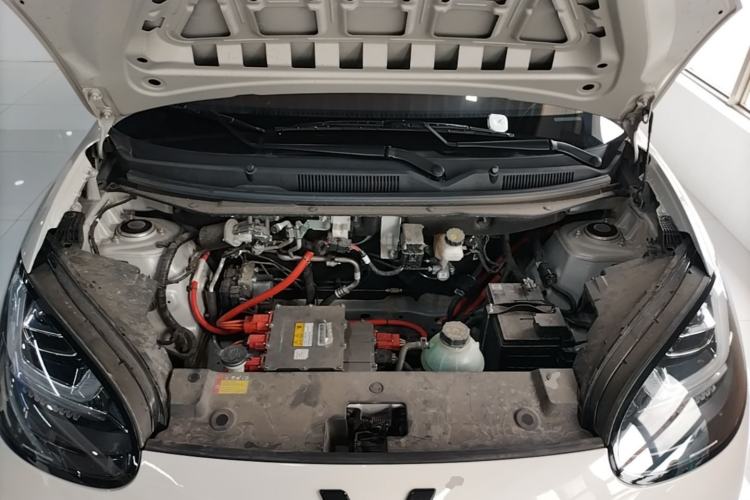 Used Wuling Bingo 2024 333 km Enjoyment Version Engine Bay