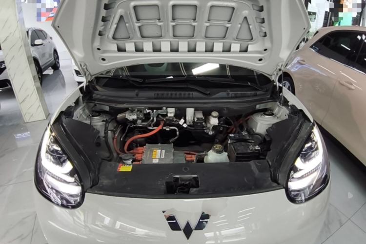 Used Wuling Bingo 2024 333 km Enjoyment Version Engine Bay