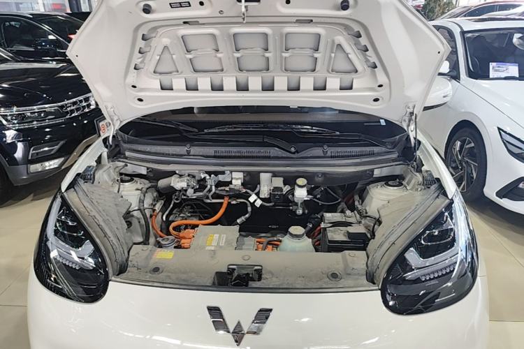 Used Wuling Bingo 2024 333 km Enjoyment Version Engine Bay