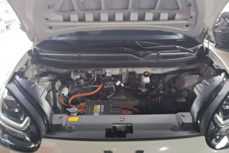 Used Wuling Bingo 2024 203km Light Edition Engine Bay