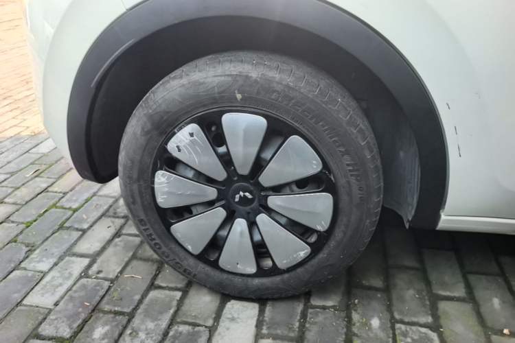 Used Wuling Bingo 2024 333 km Enjoyment Version Exterior 2