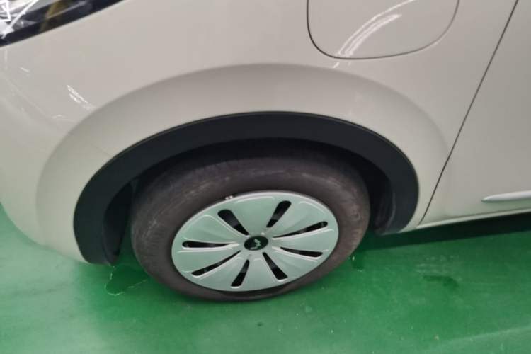Used Wuling Bingo 2024 203km Light Edition Exterior 2