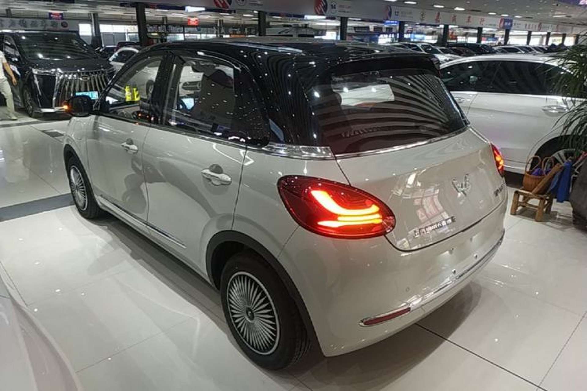Used Wuling Bingo 2024 333 km Enjoyment Version Exterior 2