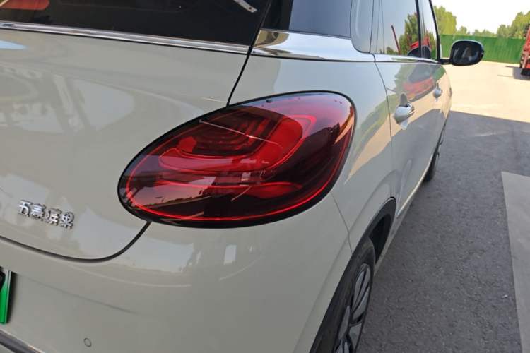 Used Wuling Bingo 2024 333 km Enjoyment Version Exterior 3