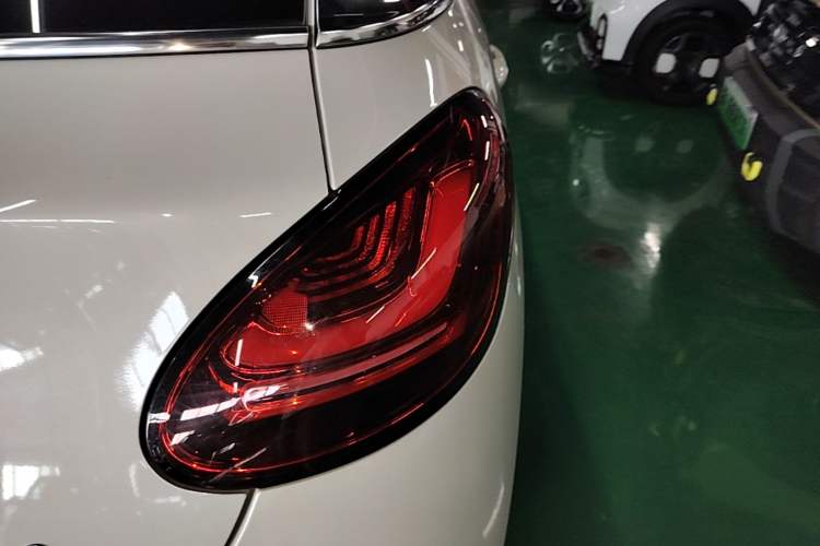 Used Wuling Bingo 2024 333 km Enjoyment Version Exterior 3
