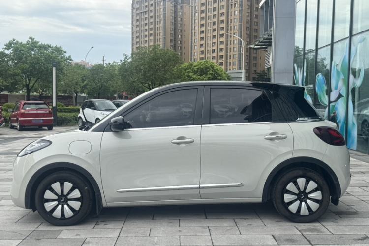 Used Wuling Bingo 2024 410 km Lingxi Deluxe Edition Exterior 3