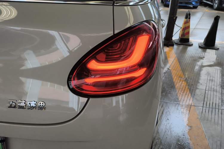 Used Wuling Bingo 2024 333 km Enjoyment Version Exterior 3