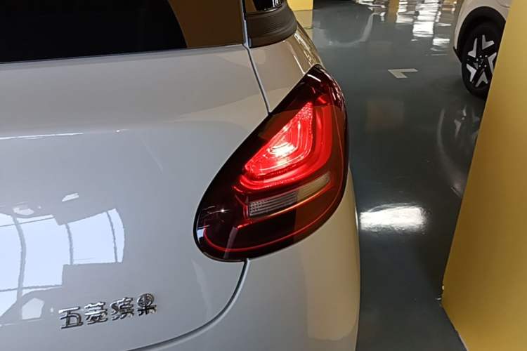 Used Wuling Bingo 2024 203km Light Edition Exterior 3