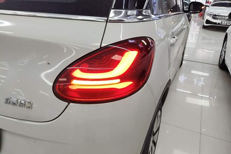 Used Wuling Bingo 2024 333 km Lingxi Connected Version Exterior 3