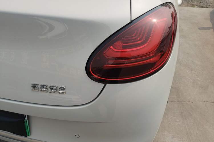 Used Wuling Bingo 2024 333 km Enjoyment Version Exterior 3