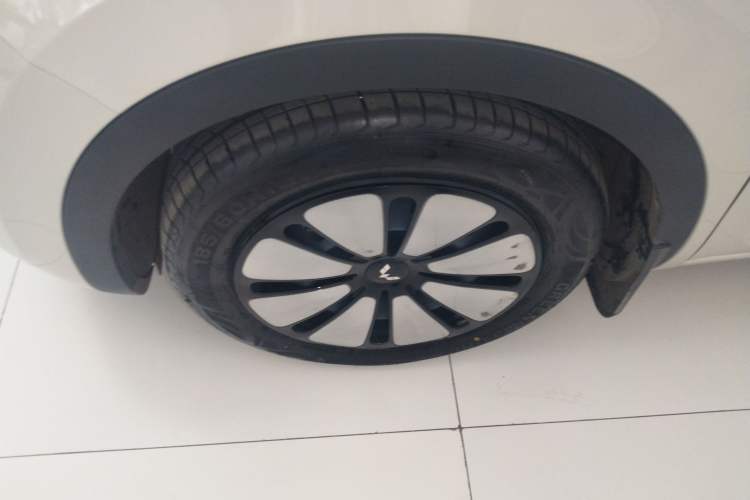 Used Wuling Bingo 2024 333 km Enjoyment Version Exterior 4