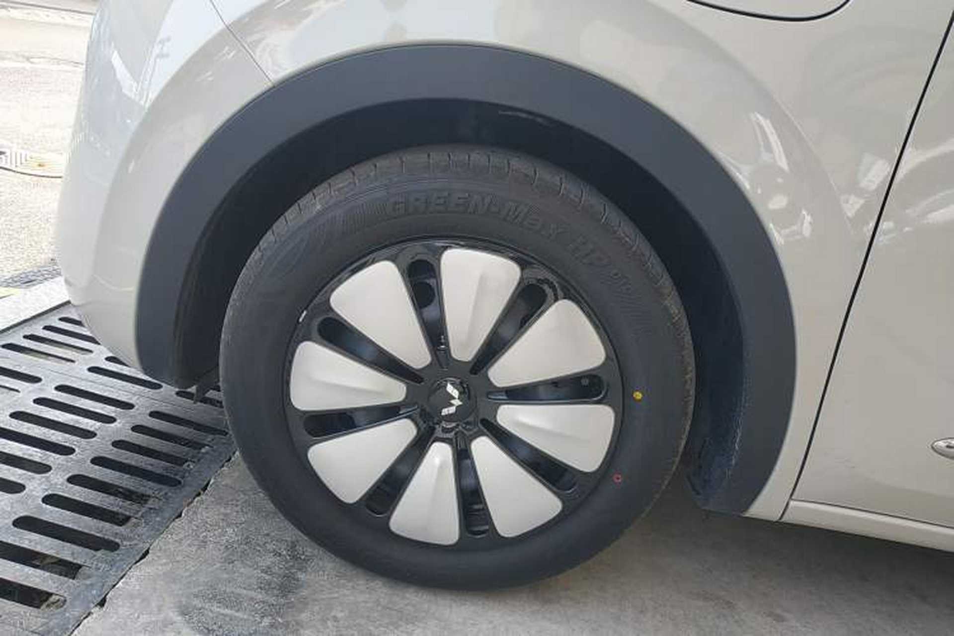 Used Wuling Bingo 2024 333 km Enjoyment Version Exterior 4