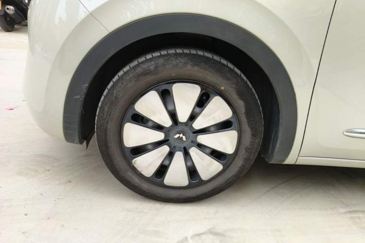 Used Wuling Bingo 2024 333 km Enjoyment Version Exterior 4