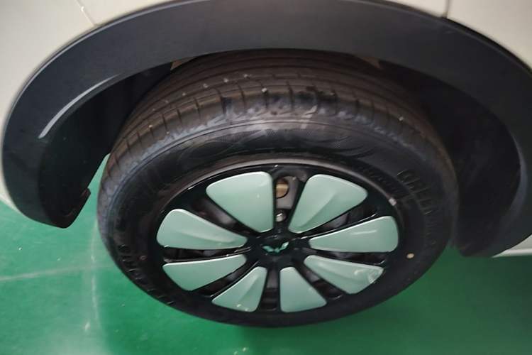 Used Wuling Bingo 2024 333 km Enjoyment Version Exterior 5