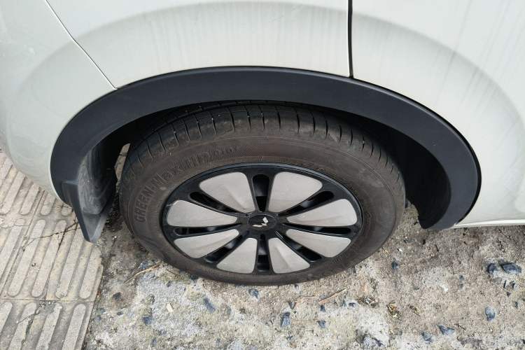 Used Wuling Bingo 2024 333 km Lingxi Connected Version Exterior 5