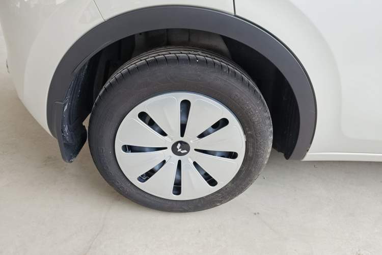 Used Wuling Bingo 2024 203km Light Edition Exterior 5