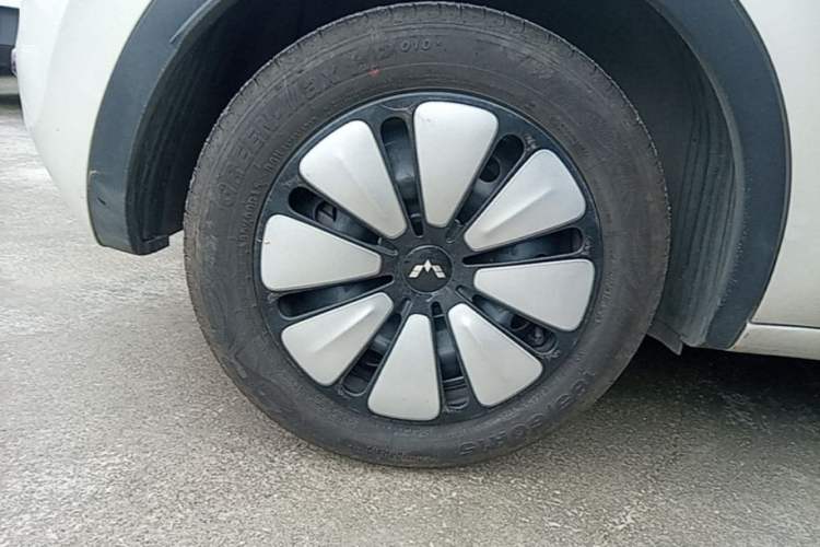Used Wuling Bingo 2024 333 km Enjoyment Version Exterior 5