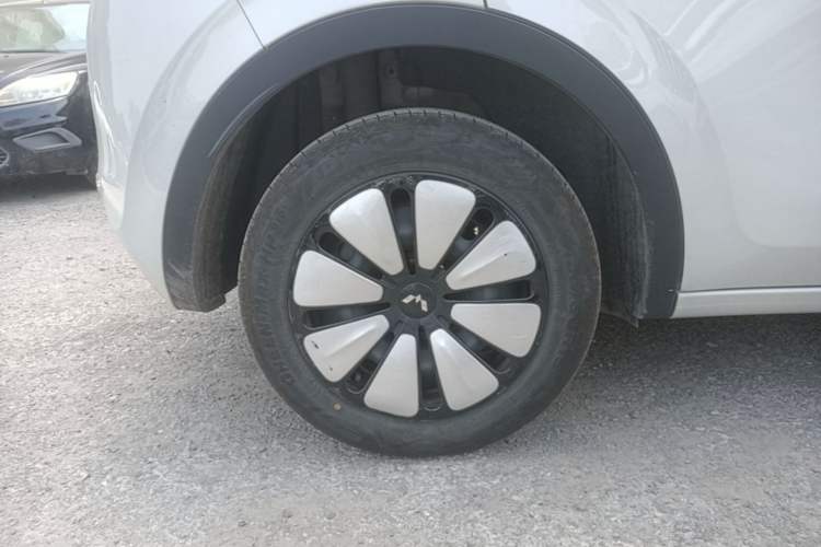 Used Wuling Bingo 2024 333 km Enjoyment Version Exterior 5