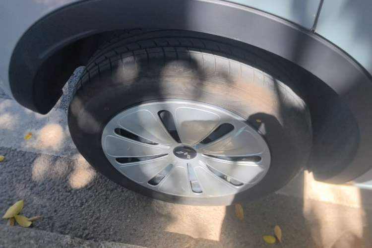 Used Wuling Bingo 2024 203km Light Edition Exterior 5