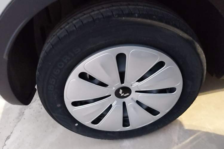 Used Wuling Bingo 2024 203km Light Edition Exterior 5
