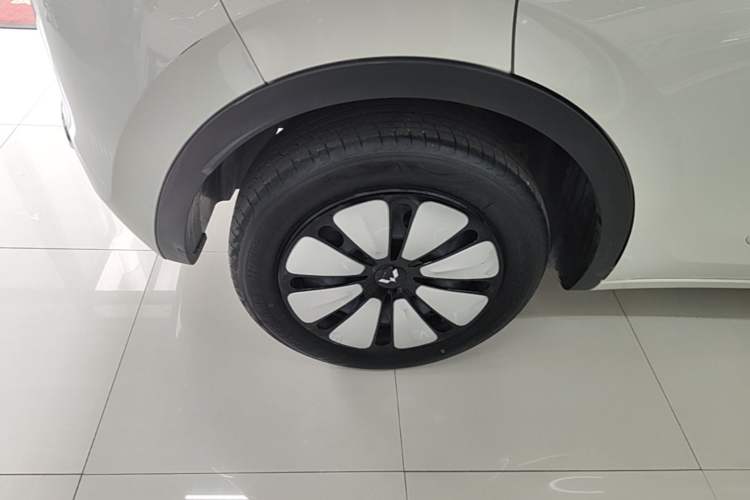 Used Wuling Bingo 2024 333 km Lingxi Connected Version Exterior 5