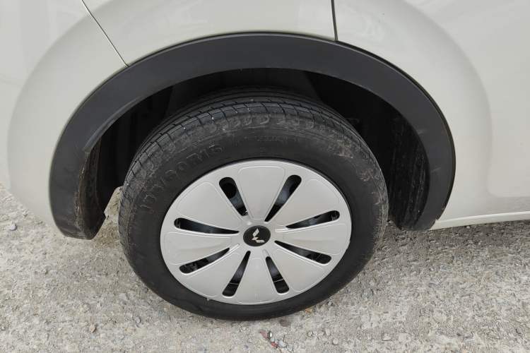 Used Wuling Bingo 2024 203km Light Edition Exterior 5