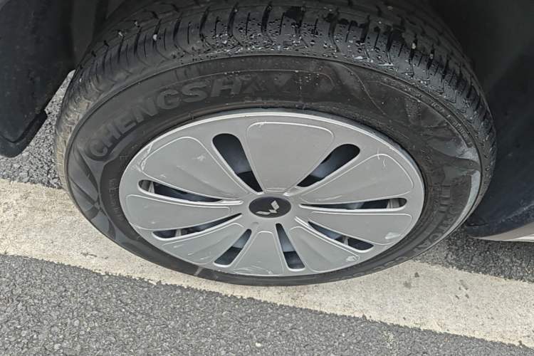 Used Wuling Bingo 2024 203km Light Edition Exterior 5