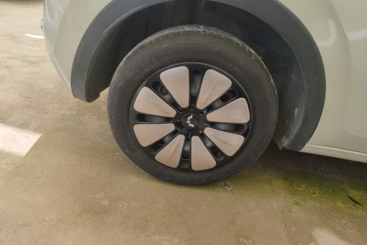 Used Wuling Bingo 2024 333 km Lingxi Connected Version Exterior 5