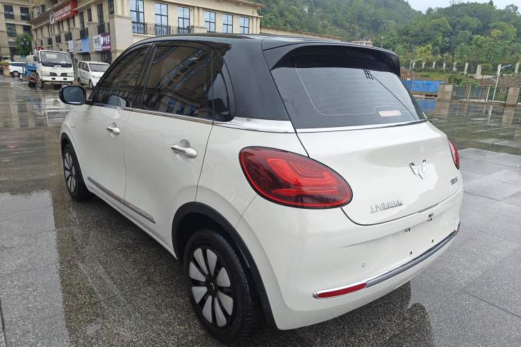 Used Wuling Bingo 2024 333 km Lingxi Connected Version Exterior 9