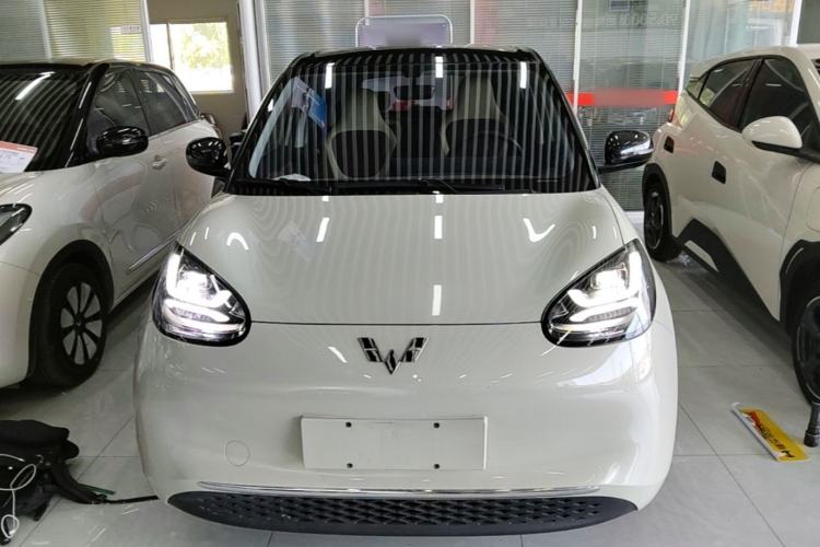 Used Wuling Bingo 2024 333 km Lingxi Connected Version Front
