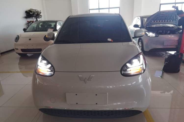 Used Wuling Bingo 2024 333 km Enjoyment Version Front