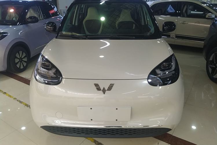 Used Wuling Bingo 2024 333 km Lingxi Connected Version Front