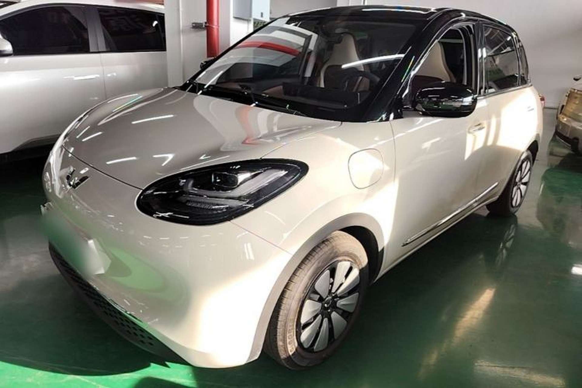 Used Wuling Bingo 2024 333 km Lingxi Connected Version Front Left 45 Deg