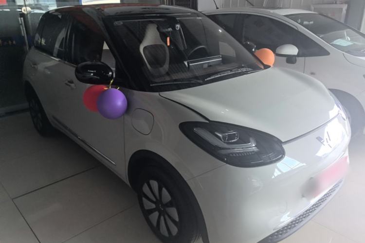 Used Wuling Bingo 2024 333 km Lingxi Connected Version Front Right 45 Deg