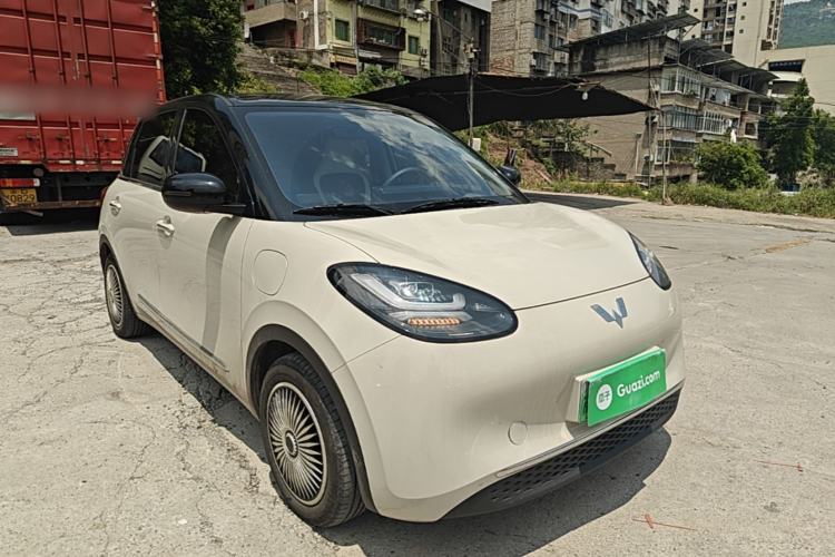 Used Wuling Bingo 2024 333 km Enjoyment Version Front Right 45 Deg