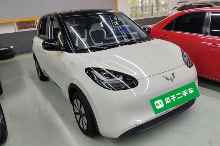 Used Wuling Bingo 2024 333 km Enjoyment Version Front Right 45 Deg
