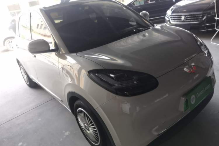 Used Wuling Bingo 2024 333 km Enjoyment Version Front Right 45 Deg