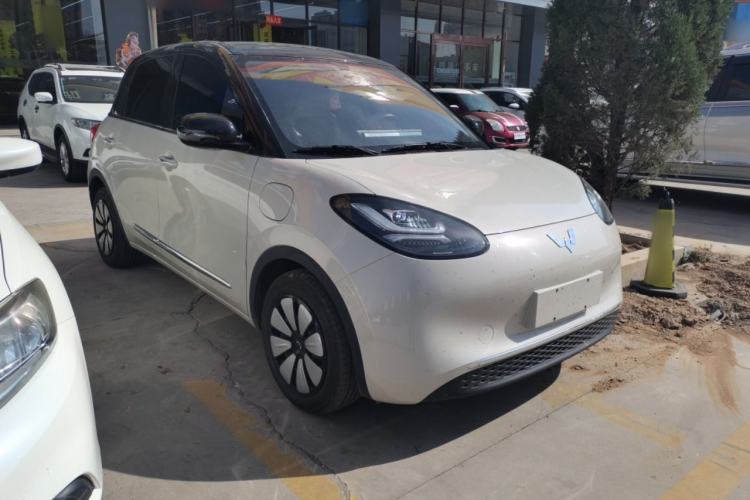 Used Wuling Bingo 2024 333 km Enjoyment Version Front Right 45 Deg