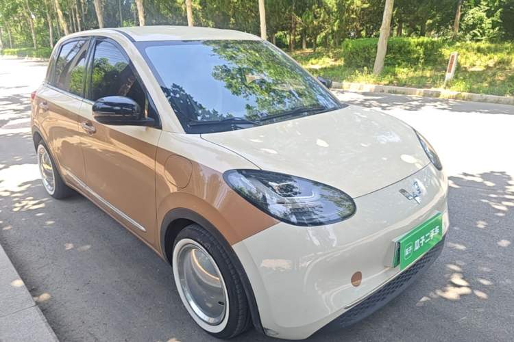 Used Wuling Bingo 2024 333 km Enjoyment Version Front Right 45 Deg