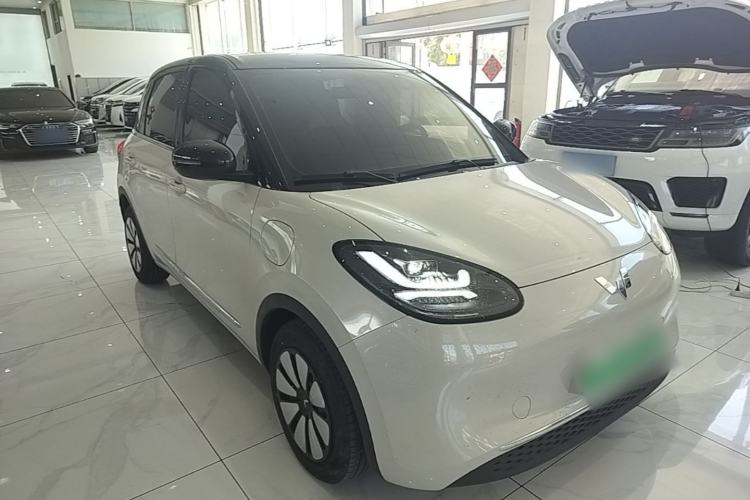 Used Wuling Bingo 2024 333 km Lingxi Connected Version Front Right 45 Deg