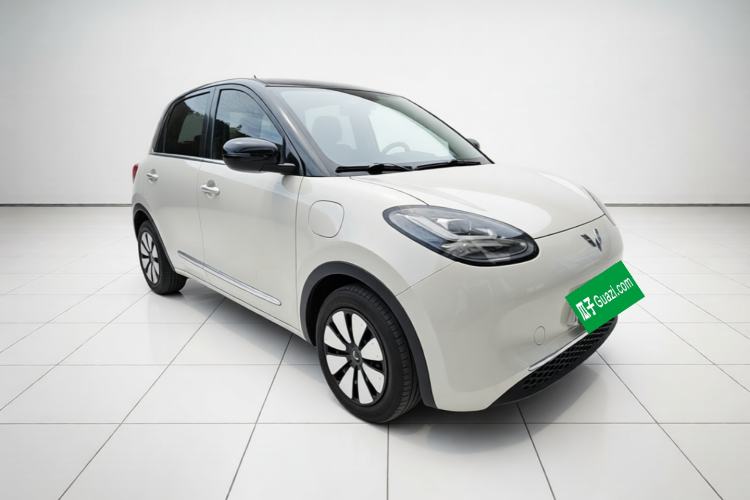 Used Wuling Bingo 2024 333 km Enjoyment Version Front Right 45 Deg