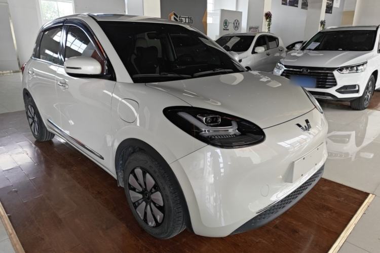 Used Wuling Bingo 2024 333 km Enjoyment Version Front Right 45 Deg