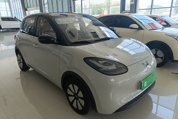 Used Wuling Bingo 2024 333 km Enjoyment Version Front Right 45 Deg