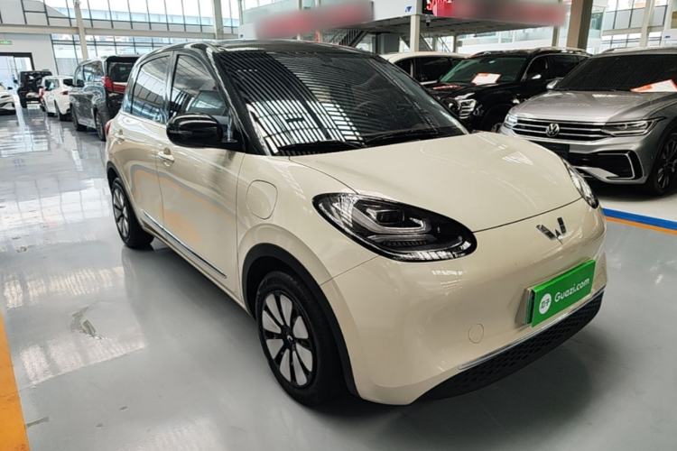 Used Wuling Bingo 2024 333 km Enjoyment Version Front Right 45 Deg